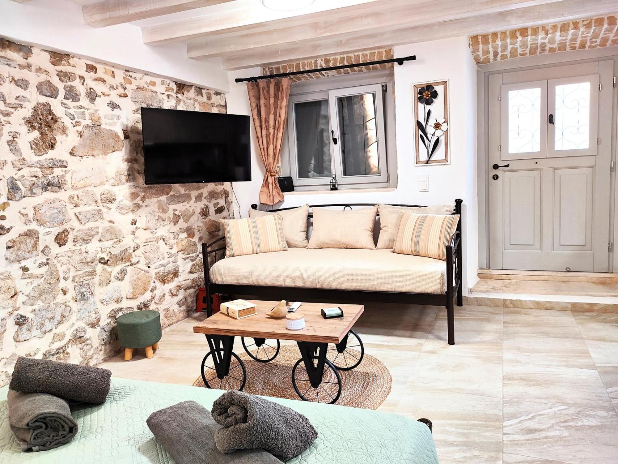 Akis House Apartament Mantouki